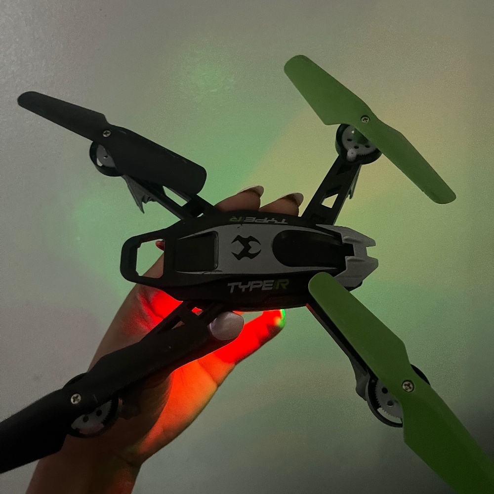 Type R drone